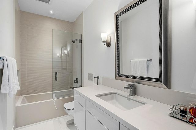 157 Peruvian Avenue, Palm Beach, FL 33480