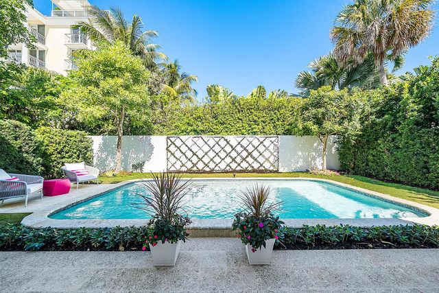 157 Peruvian Avenue, Palm Beach, FL 33480