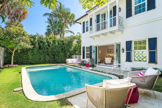 157 Peruvian Avenue, Palm Beach, FL 33480