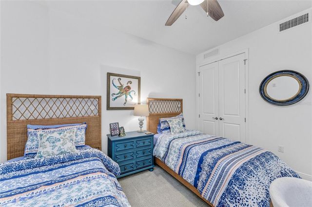 383 ARUBA CIRCLE 203, Bradenton, FL 34209