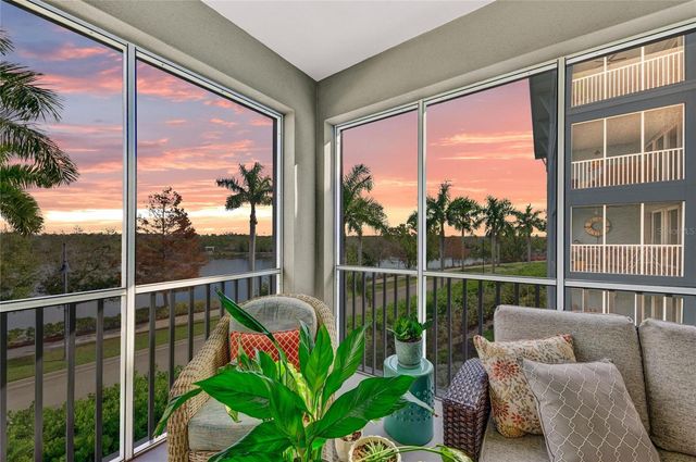 383 ARUBA CIRCLE 203, Bradenton, FL 34209