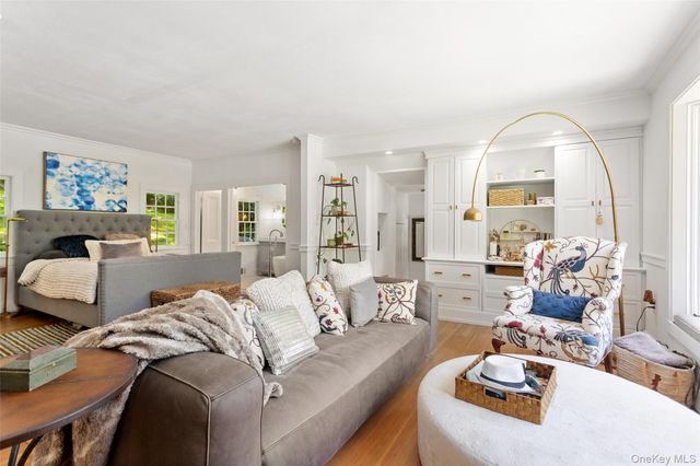 35 Old Snake Hill Road, Pound Ridge, NY 10576