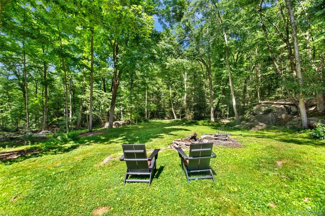 35 Old Snake Hill Road, Pound Ridge, NY 10576