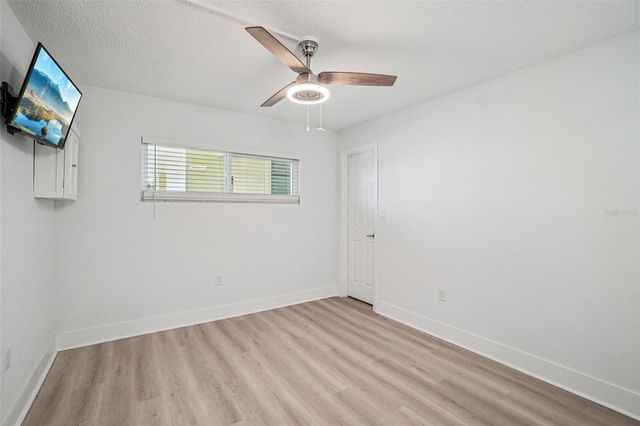 4750 COVE CIRCLE 107, St Petersburg, FL 33708