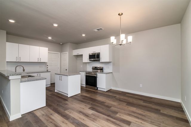 645 Fallow Drive, Venus, TX 76084