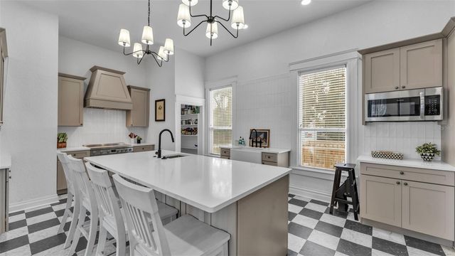 555 E STANFORD STREET, Bartow, FL 33830