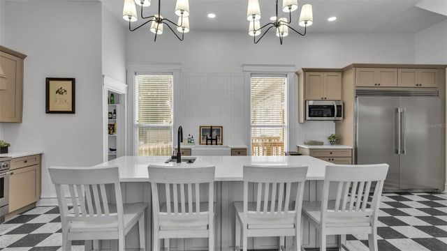 555 E STANFORD STREET, Bartow, FL 33830