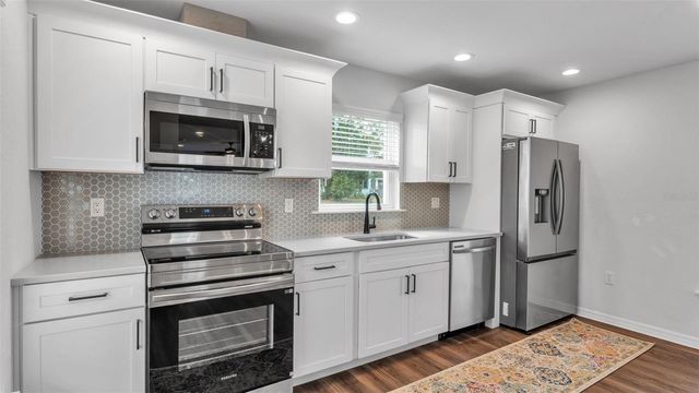 555 E STANFORD STREET, Bartow, FL 33830