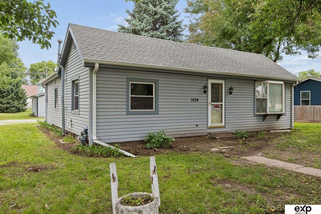 1624 Avenue K, Council Bluffs, IA 51501