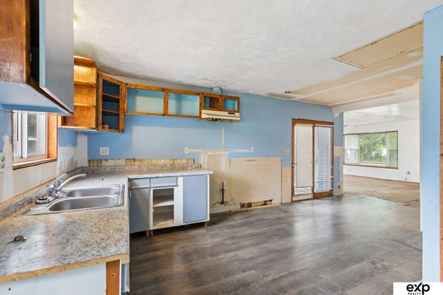 1624 Avenue K, Council Bluffs, IA 51501