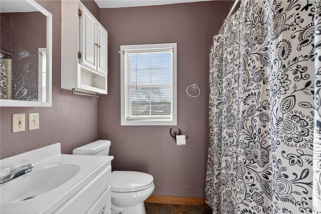 5752 Mockingbird Ln, Mathis, TX 78368