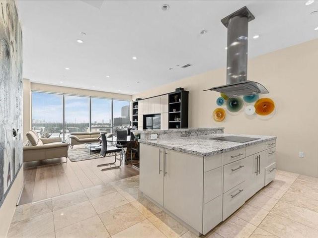 1600 Post Oak Boulevard 1304, Houston, TX 77056