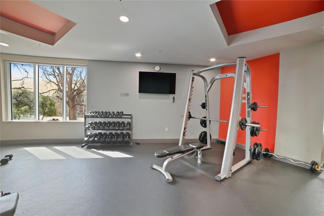 54 Rainey ST 1018, Austin, TX 78701