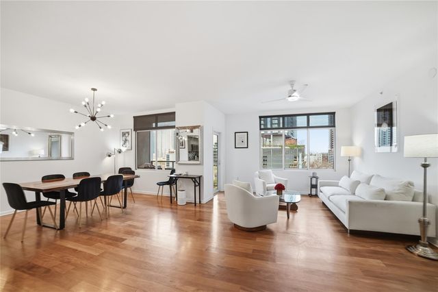 54 Rainey ST 1018, Austin, TX 78701