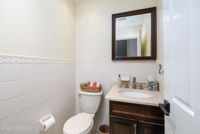 3903 Buckingham Circle, Middletown, NJ 07748