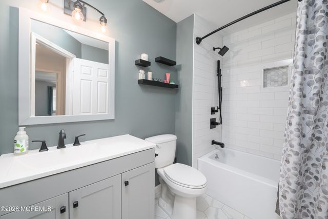 3903 Buckingham Circle, Middletown, NJ 07748