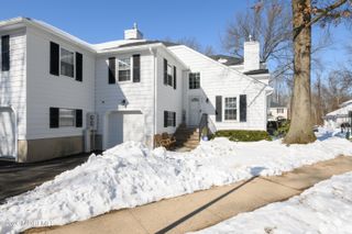 3903 Buckingham Circle, Middletown, NJ 07748