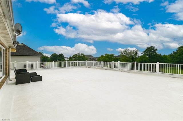 872 Sandoval DR, Virginia Beach, VA 23454