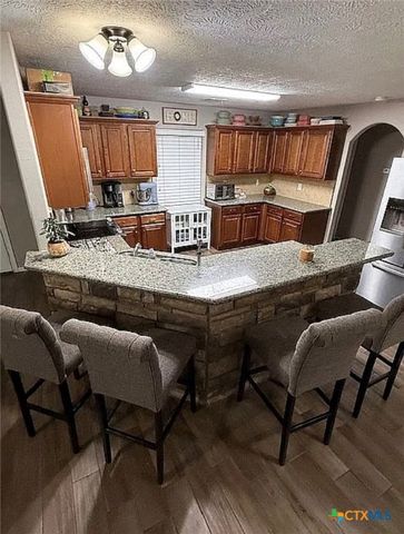 809 Buttercup Drive, Edna, TX 77957