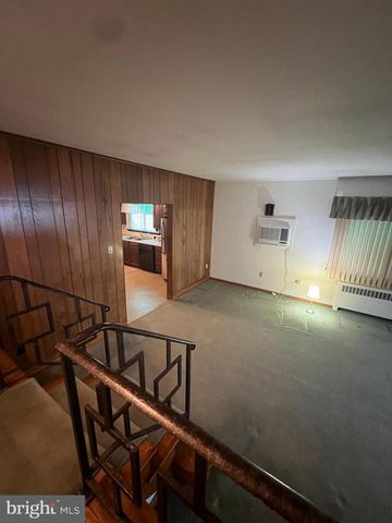 1228 SPRUCE ST, Ashland, PA 17921