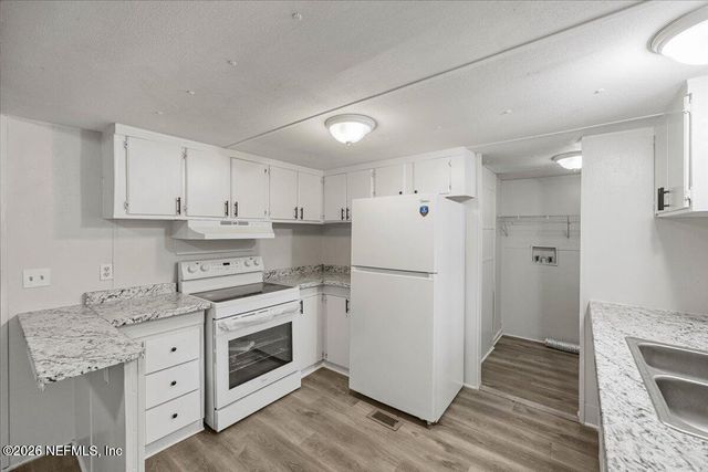 1480 BRANGUS Road, Middleburg, FL 32068