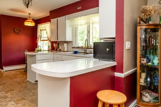 4537 Stanley Avenue, Watervliet, MI 49098
