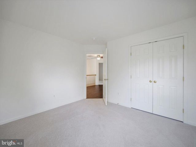 1721 DEARBOUGHT DR, Frederick, MD 21701