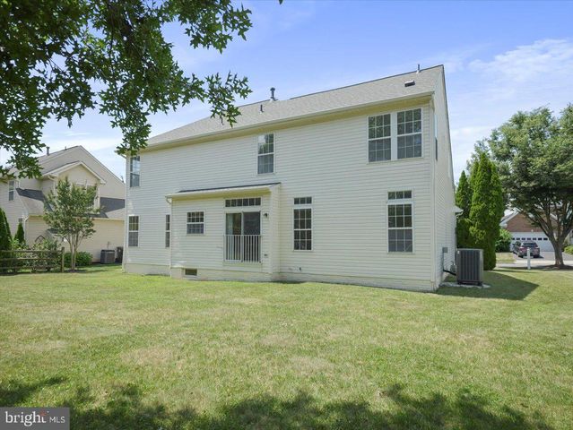 1721 DEARBOUGHT DR, Frederick, MD 21701