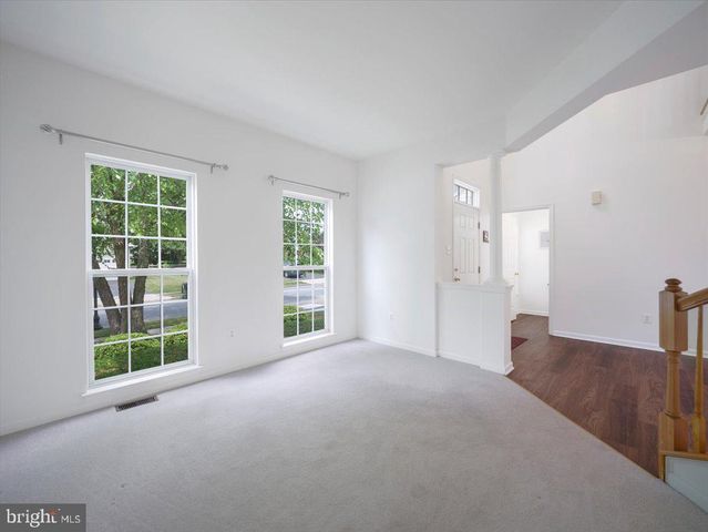 1721 DEARBOUGHT DR, Frederick, MD 21701