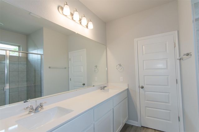 905 Olive Creek DR, Georgetown, TX 78633
