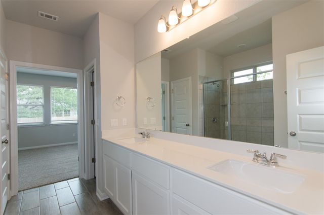 905 Olive Creek DR, Georgetown, TX 78633