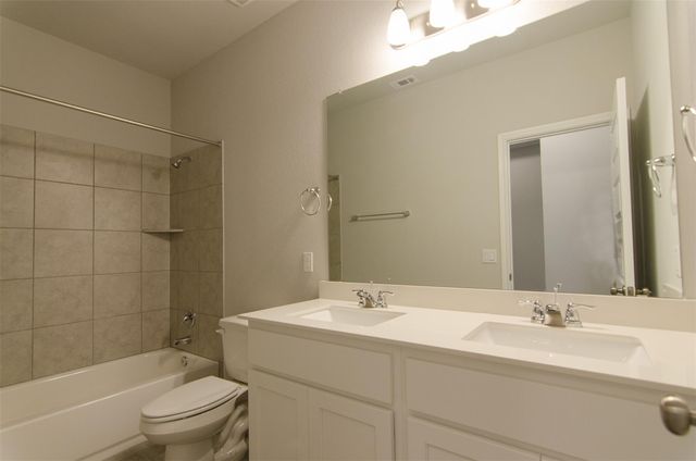 905 Olive Creek DR, Georgetown, TX 78633