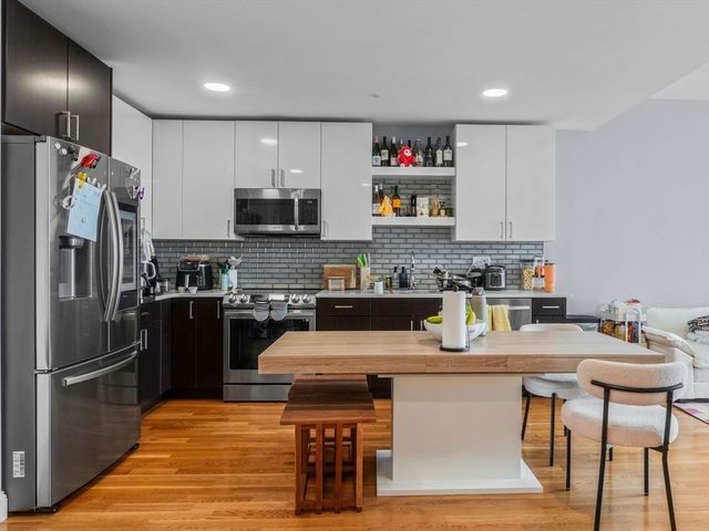 10 Taber Street 603, Boston, MA 02119