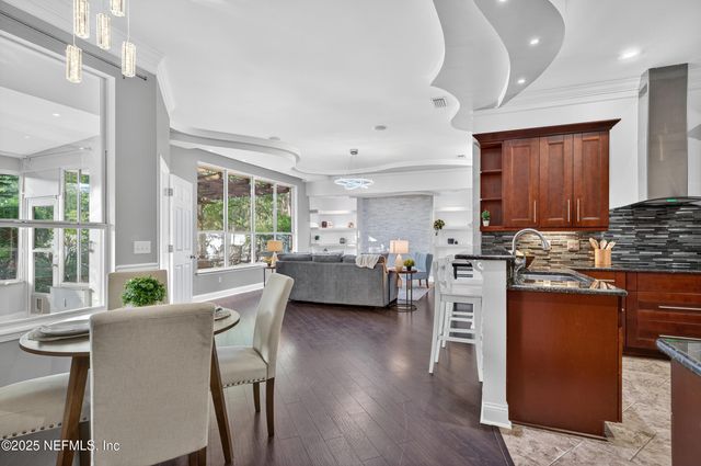 701 VIOLET Place, St. Johns, FL 32259