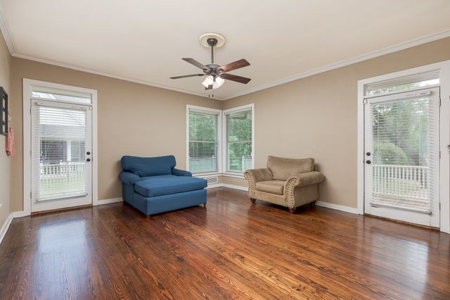 203 E Umphress Street, Van Alstyne, TX 75495