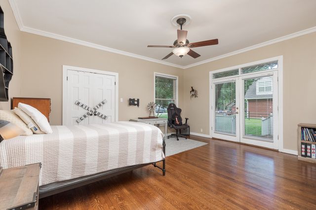 203 E Umphress Street, Van Alstyne, TX 75495