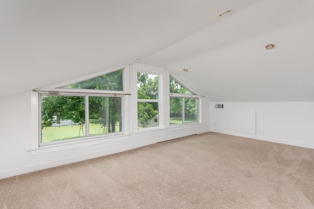 203 E Umphress Street, Van Alstyne, TX 75495