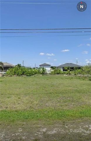 1015 NW 13th ST, Cape Coral, FL 33993