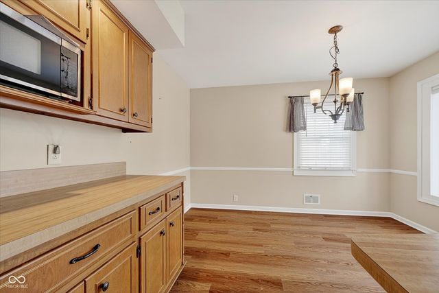 6336 Green Leaves Road, Indianapolis, IN 46220