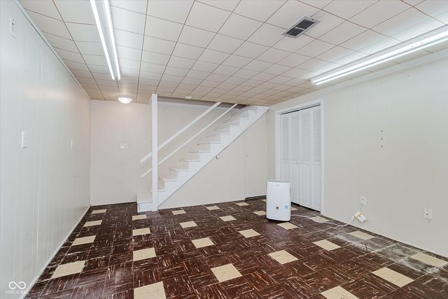 6336 Green Leaves Road, Indianapolis, IN 46220