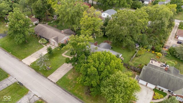 6336 Green Leaves Road, Indianapolis, IN 46220