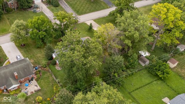 6336 Green Leaves Road, Indianapolis, IN 46220