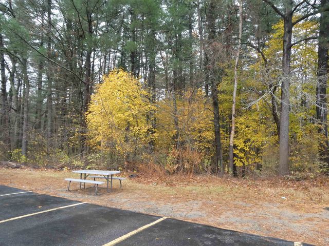 127 English Village Rd Apt 302, Manchester, NH 03102