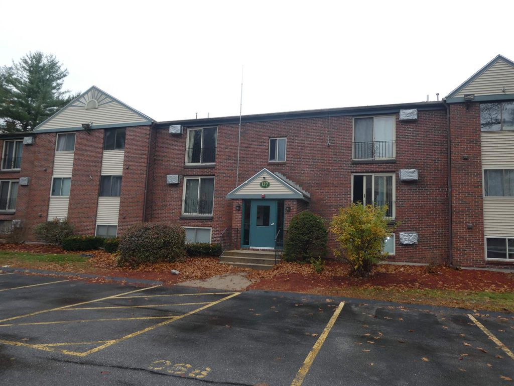 127 English Village Rd Apt 302, Manchester, NH 03102