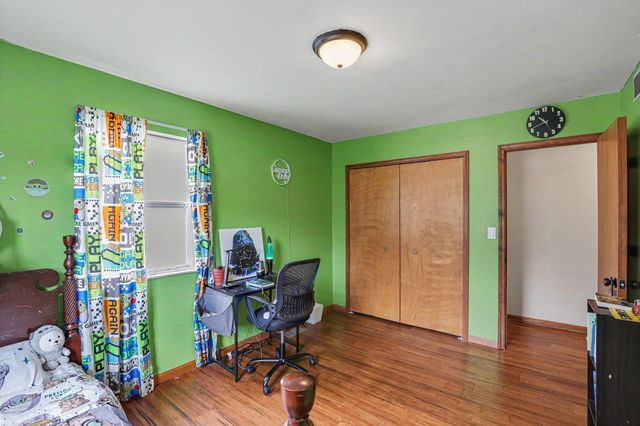 400 Hemlock Lane, Marysville, MI 48080