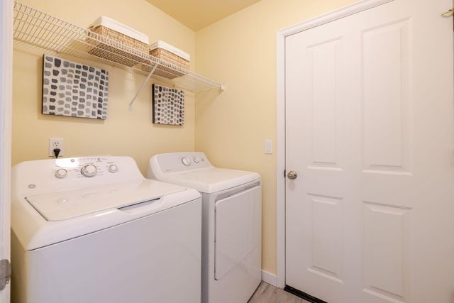 3242 SW Juniper Avenue, Redmond, OR 97756