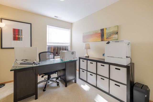 3242 SW Juniper Avenue, Redmond, OR 97756