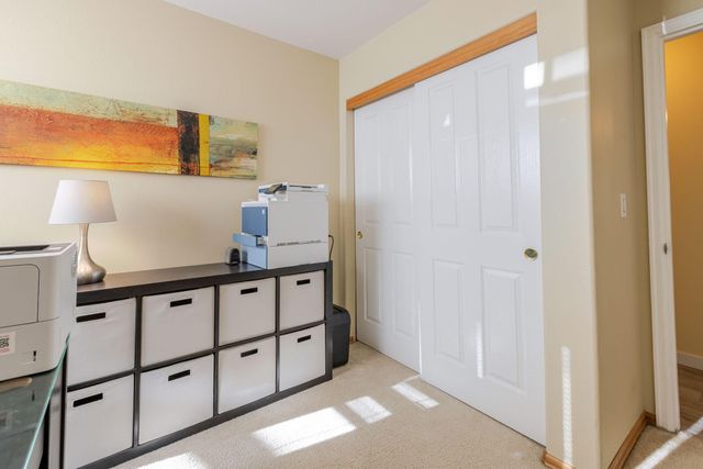 3242 SW Juniper Avenue, Redmond, OR 97756