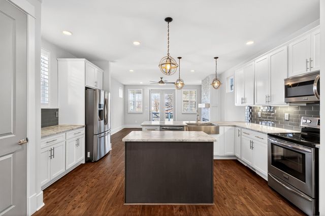 2404B 14th Ave, N, Nashville, TN 37208