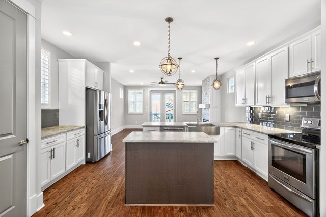 2404B 14th Ave, N, Nashville, TN 37208